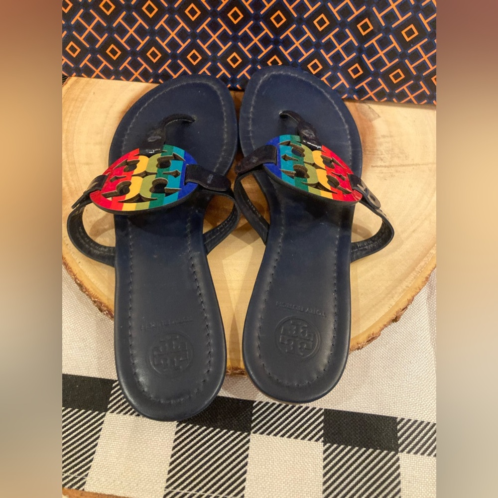 Tory Burch Miller Bright Rainbow Royal Navy Thong Sandals 8.5 Rt-298$ - Picture 5 of 8